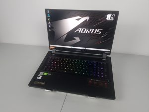 ⭐Gigabyte AORUS 17G – i7 10th, RTX 3070 8GB, 32GB RAM, 2000GB SSD, RGB - GAMING - TOP!⭐