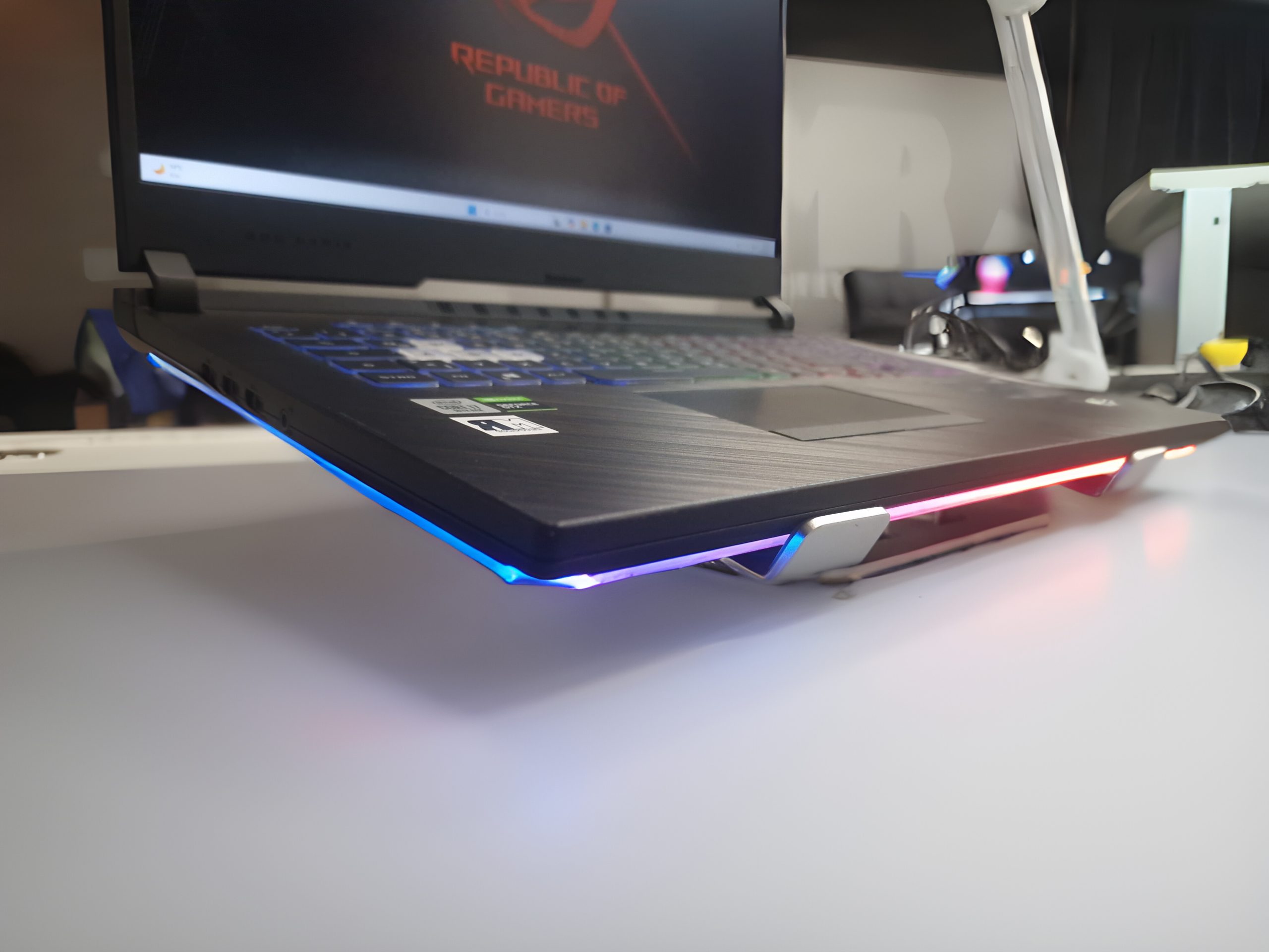 ⭐ASUS ROG StriX – i7 10th, GTX 1660 Ti 6GB, 16GB RAM, 2x SSD, AURA, OVP – GAMING! – TOP!⭐ – Bild 4