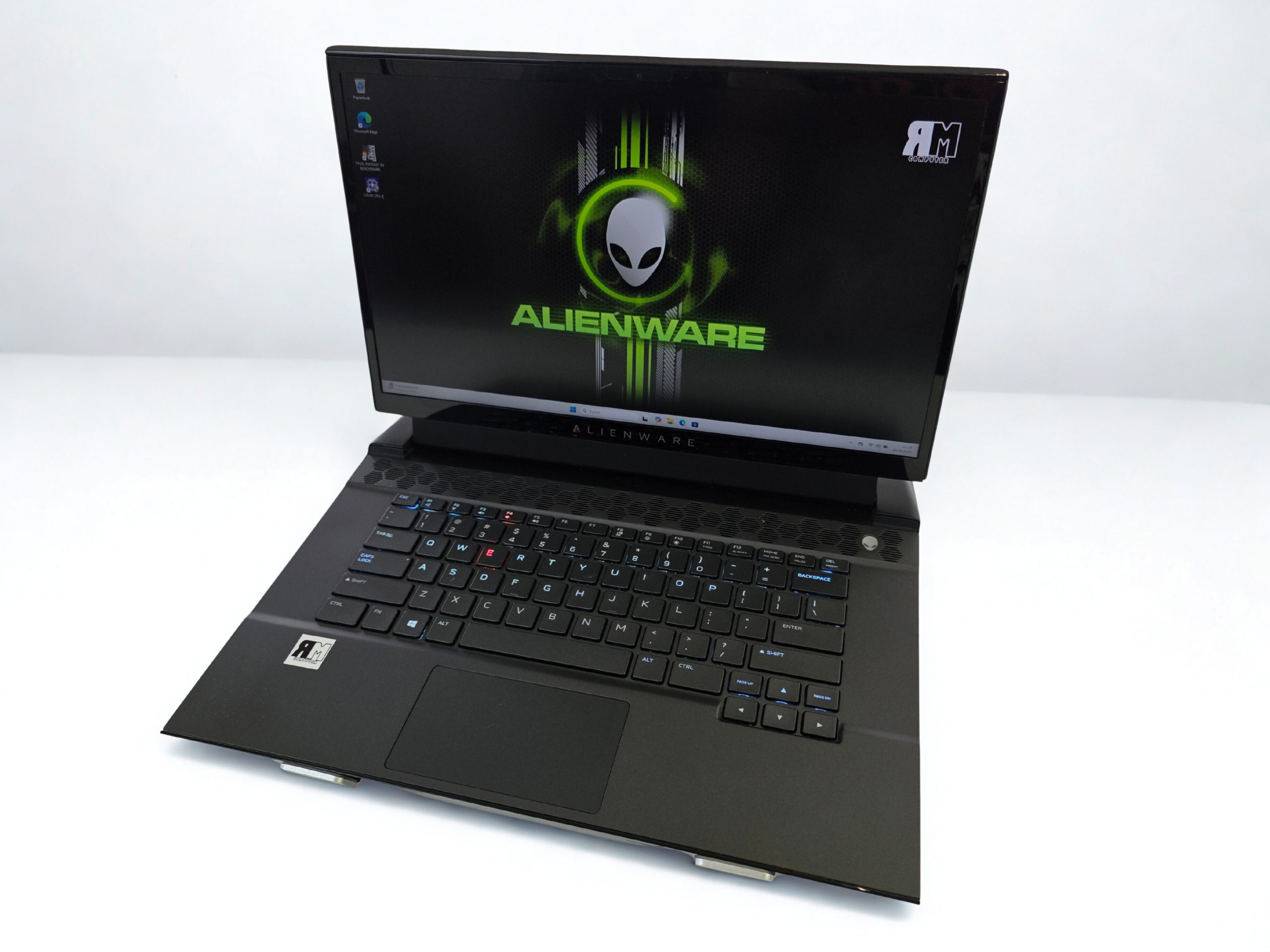 ⭐ALIENWARE M15 R2 – i7 9th, RTX 2070 8GB, 8GB RAM, 2x SSD, QWERTY – GAMING! – TOP!⭐