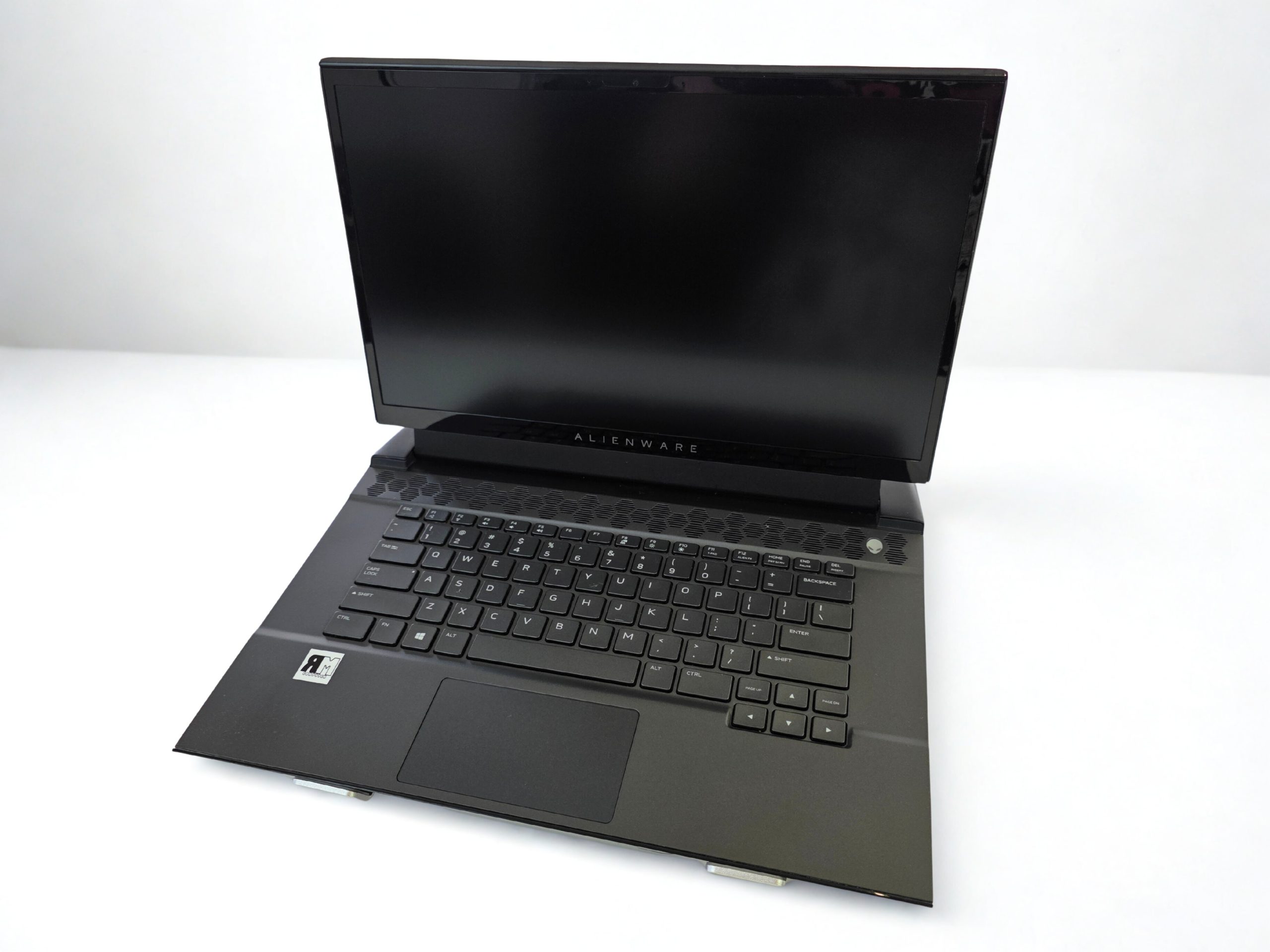 ⭐ALIENWARE M15 R2 – i7 9th, RTX 2070 8GB, 8GB RAM, 2x SSD, QWERTY – GAMING! – TOP!⭐ – Bild 2