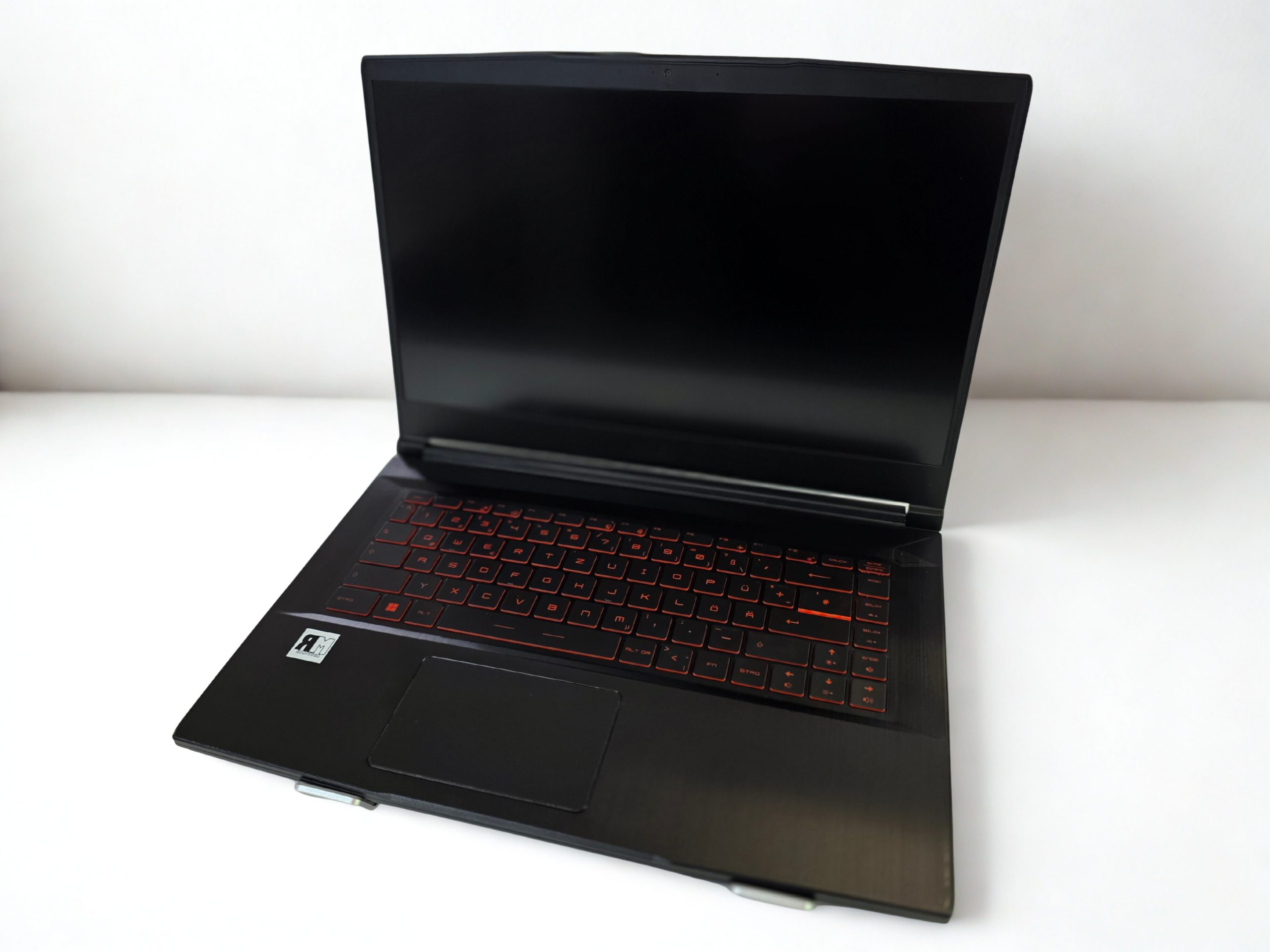 ⭐MSI Thin GF63 – i5 12th, RTX 4060 8GB, 16GB RAM, 2xSSD (2,5TB), ALU, 144Hz – GAMING – TOP!⭐ – Bild 2