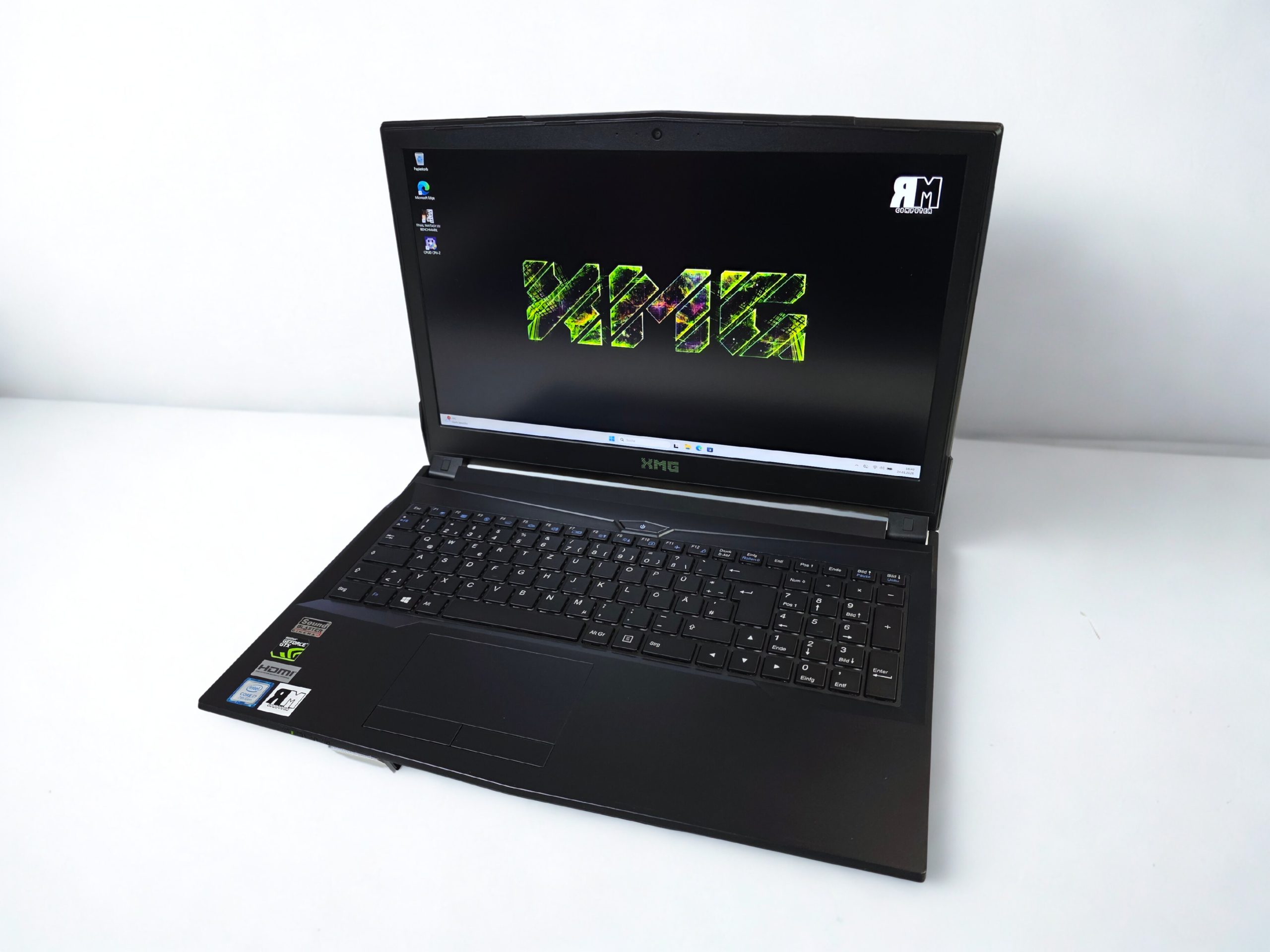 ⭐XMG A517 – i7 7th, GTX 1060 6GB, 16GB RAM, 512GB SSD - GAMING – TOP!⭐