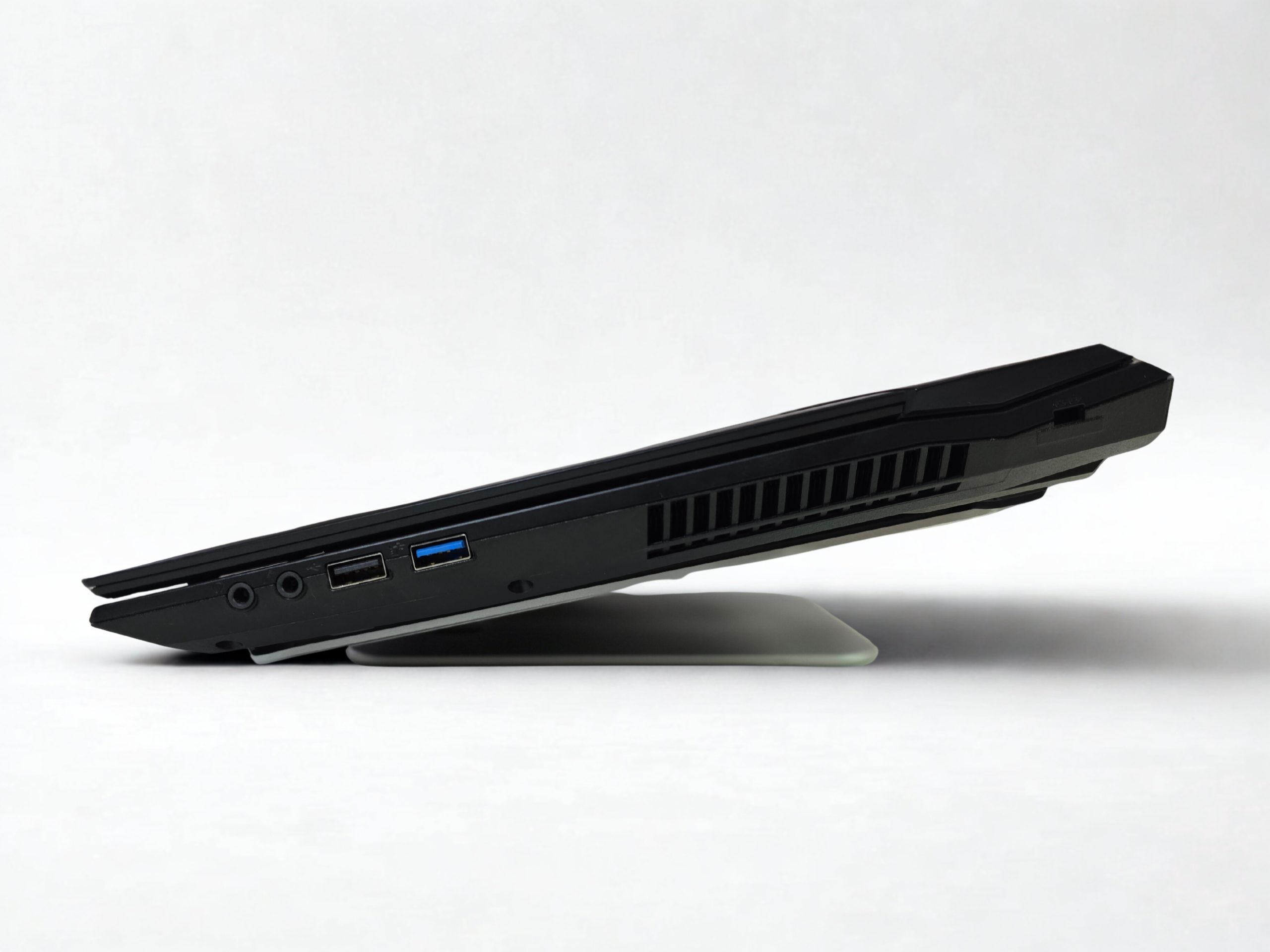 ⭐XMG A517 – i7 7th, GTX 1060 6GB, 16GB RAM, 512GB SSD - GAMING – TOP!⭐ – Bild 8