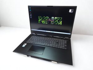 ⭐XMG PRO17 – i7 9th, RTX 2070 8GB (115W), 32GB RAM, 2x SSD, RGB, 144Hz - GAMING – TOP!⭐