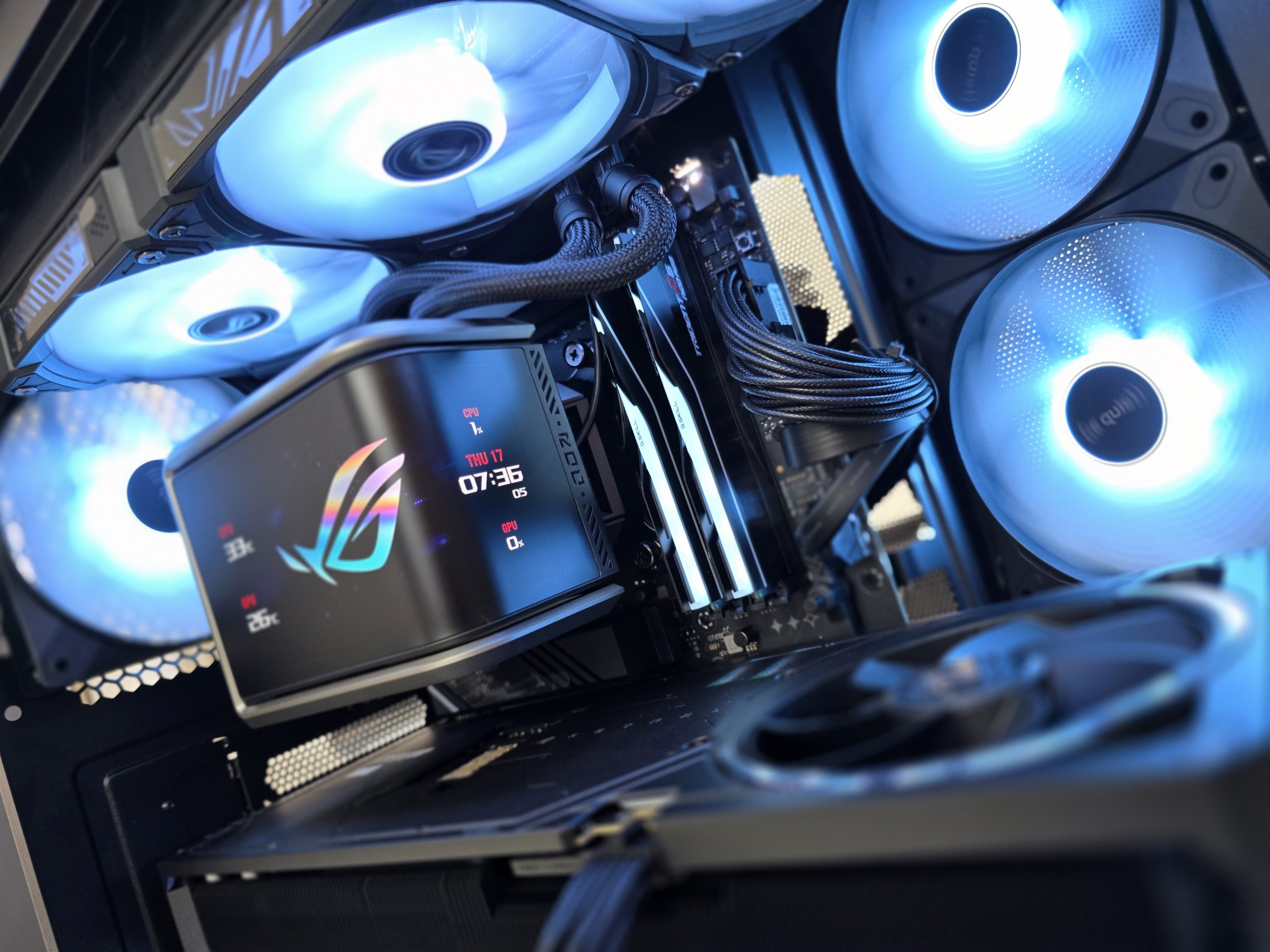 ⭐RMC Gaming PC – RYZEN 9 9950X3D, RTX5080 16GB, 64GB DDR5 RAM, 4000GB SSD, WaKU, ASUS ROG - TOP⭐ – Bild 4