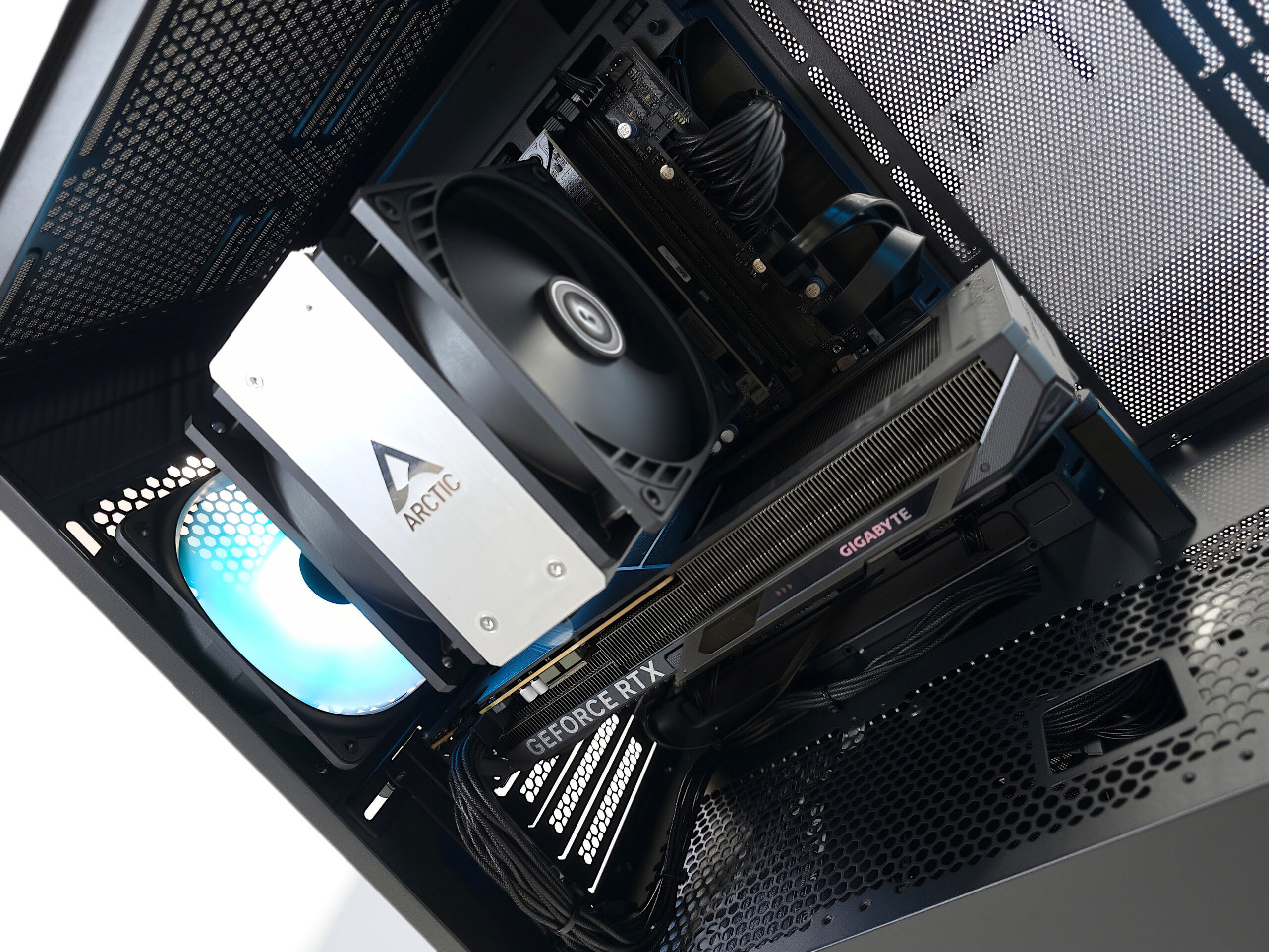 ⭐RMC Einsteiger Gaming PC – RYZEN 5 8400F, RTX 5050 8GB, 16GB DDR5 RAM, 480GB SSD - TOP⭐ – Bild 6